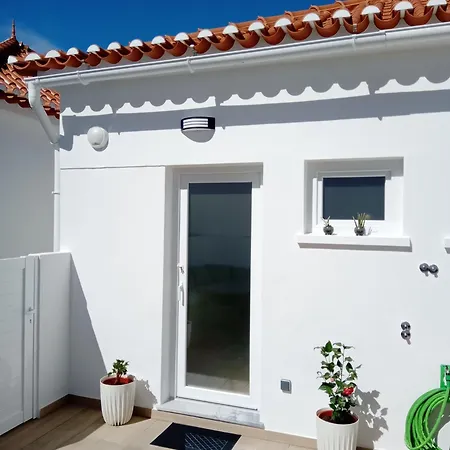 Feriehus At Maries 4 Blue Peniche